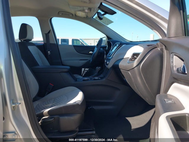 Chevrolet EQUINOX LS 2019 3GNAXHEV9KS606385 Image 5