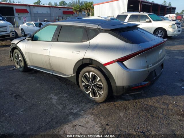 KNDC34LA3P5610861 KIA Ev6 Wind