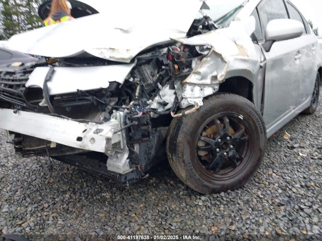 JTDKN3DU9E0379970 Toyota Prius Two