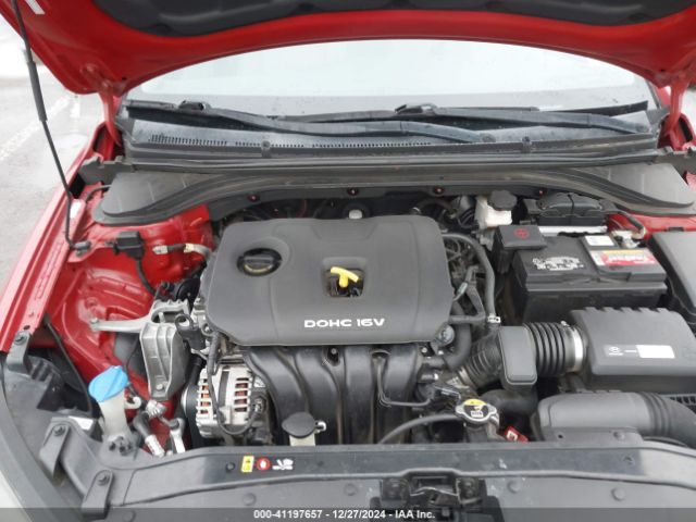 KMHD84LF6JU608080 Hyundai ELANTRA SEL