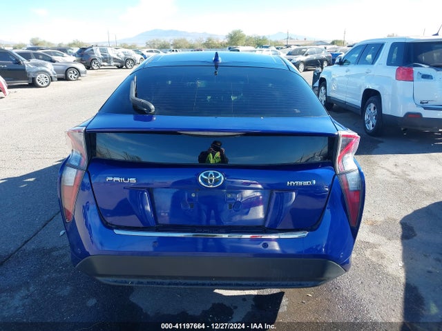 Toyota Prius 2016 JTDKARFUXG3521918 Image 17