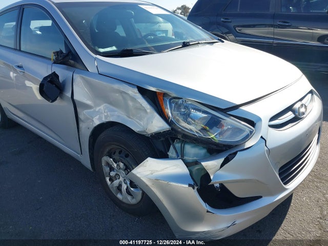 Hyundai ACCENT SE 2017 KMHCT5AE7HU325899 Image 6