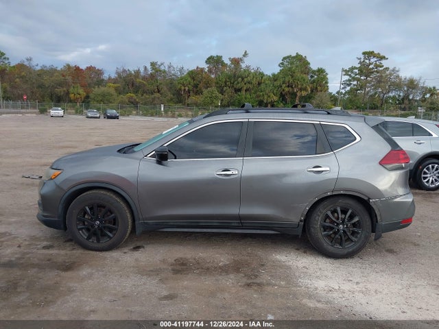 Nissan ROGUE SV 2018 5N1AT2MT2JC732072 Image 14
