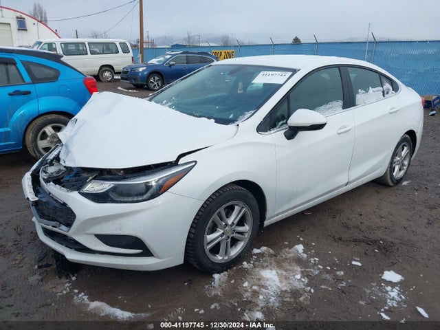 1G1BE5SM4H7206828 Chevrolet Cruze Lt Auto