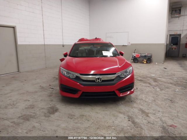 2HGFC4B02JH303883 Honda Civic Lx-p
