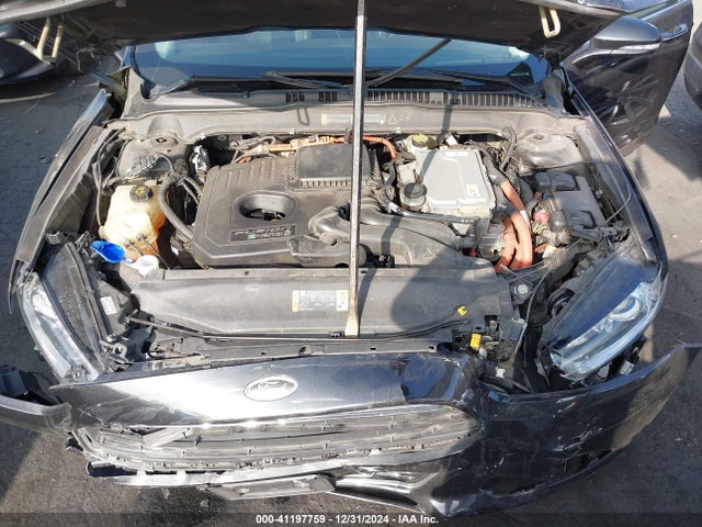 Ford Fusion Energi Titanium 2015 3FA6P0SU3FR147496 Image 10