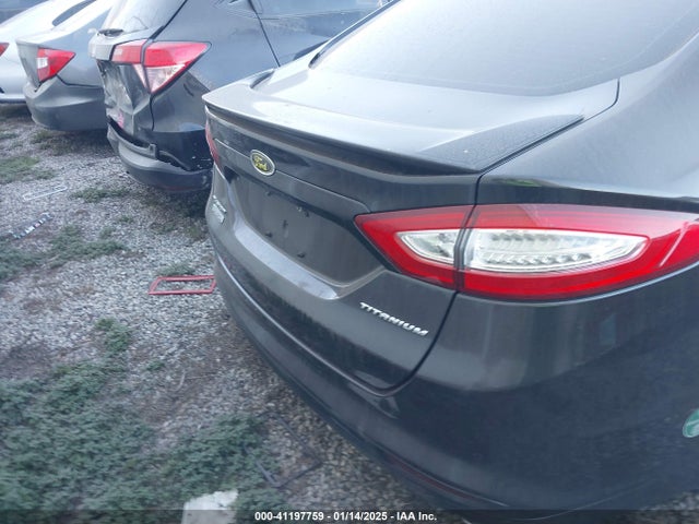 Ford Fusion Energi Titanium 2015 3FA6P0SU3FR147496 Image 17