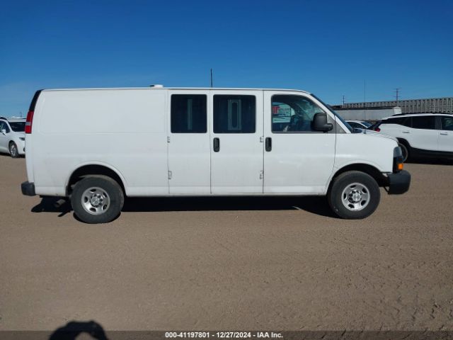 1GCWGBF71N1156927 Chevrolet Express Cargo Rwd 2500 Extended Wheelbase Wt