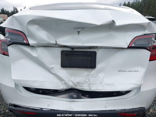 2022 TESLA MODEL Y 7SAYGDEE3NF428795 Photo 5