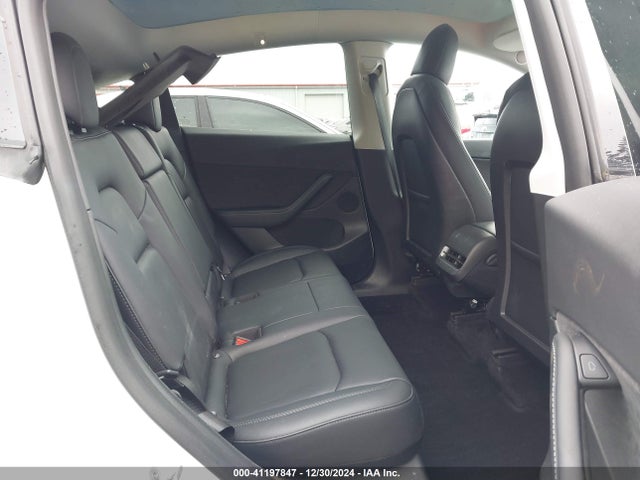 2022 TESLA MODEL Y 7SAYGDEE3NF428795 Photo 7