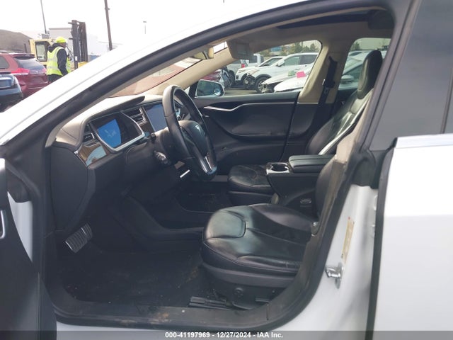 2013 TESLA MODEL S 5YJSA1CP5DFP24939 Photo 4