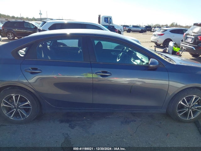 KIA Forte Lxs 2022 3KPF24AD1NE445214 Image 14