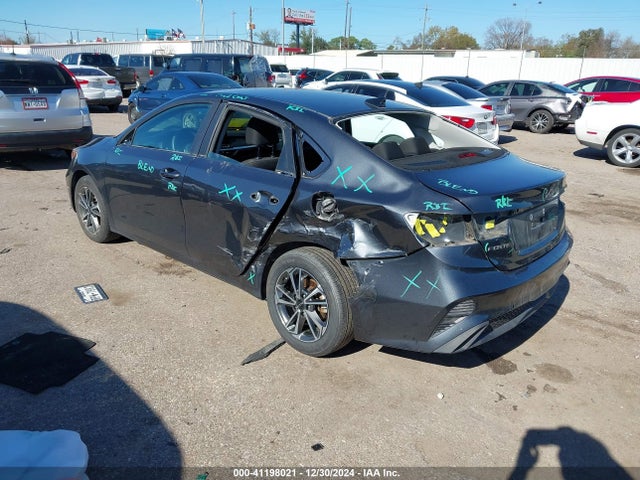 KIA Forte Lxs 2022 3KPF24AD1NE445214 Image 3