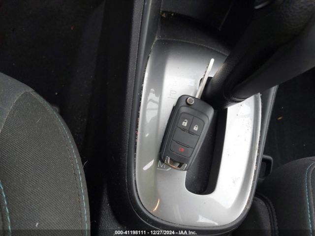 KL7CJKSB9FB197233 Chevrolet Trax 1ls