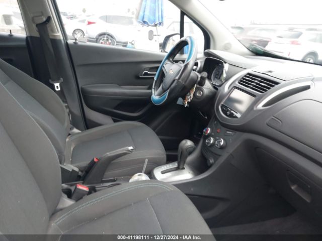 KL7CJKSB9FB197233 Chevrolet Trax 1ls