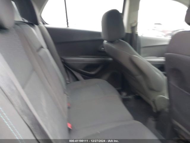 KL7CJKSB9FB197233 Chevrolet Trax 1ls