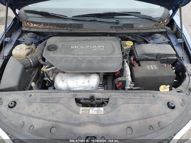 Chrysler 200 Limited 2015 1C3CCCAB5FN640243 Image 10