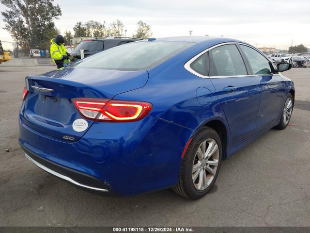 Chrysler 200 Limited 2015 1C3CCCAB5FN640243 Image 4