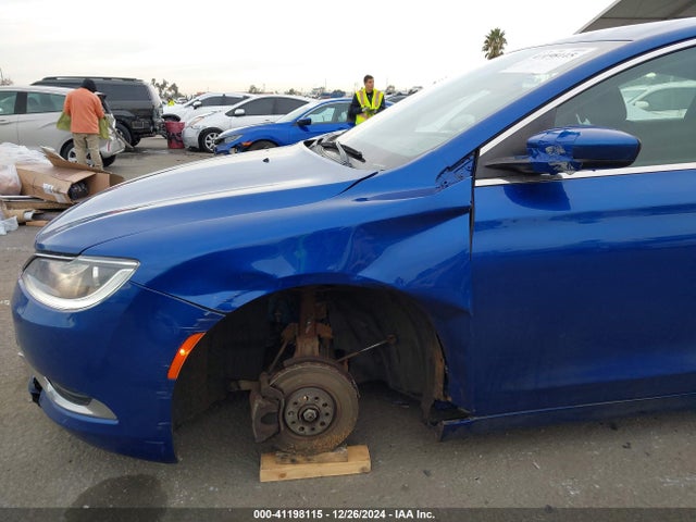 Chrysler 200 Limited 2015 1C3CCCAB5FN640243 Image 6