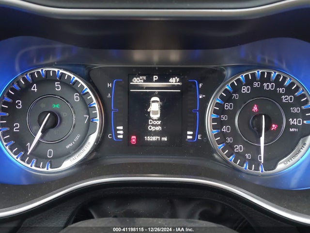 Chrysler 200 Limited 2015 1C3CCCAB5FN640243 Image 7