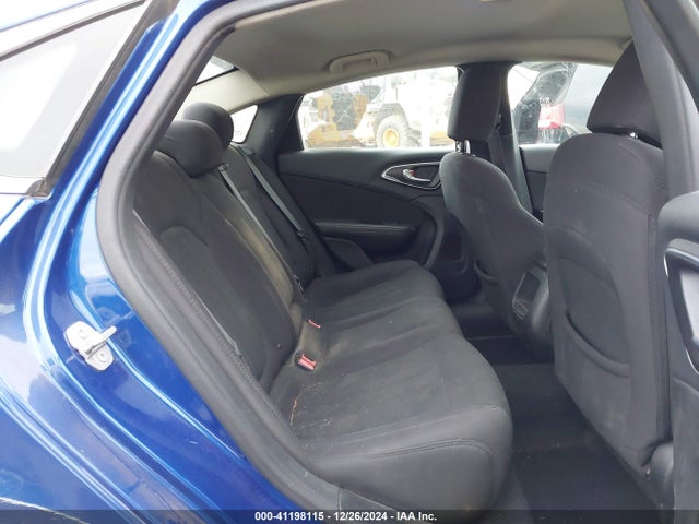 Chrysler 200 Limited 2015 1C3CCCAB5FN640243 Image 8