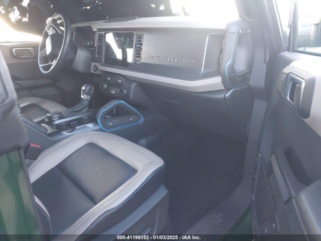 Ford Bronco Wildtrak 2024 1FMEE2BP2RLA25308 Image 5