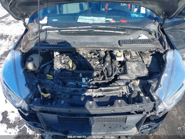 Ford ESCAPE SE 2017 1FMCU9GD3HUD74195 Image 10