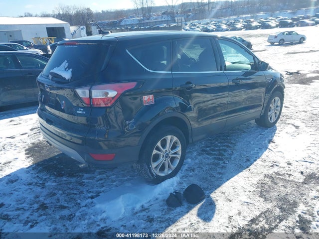 Ford ESCAPE SE 2017 1FMCU9GD3HUD74195 Image 4