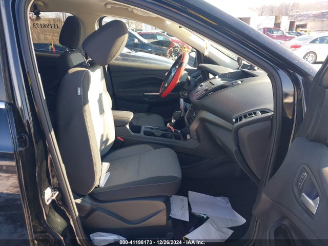 Ford ESCAPE SE 2017 1FMCU9GD3HUD74195 Image 5