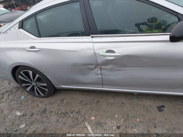 1N4BL4CV4NN315480 Nissan Altima Sr Fwd