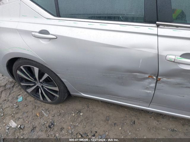 1N4BL4CV4NN315480 Nissan Altima Sr Fwd