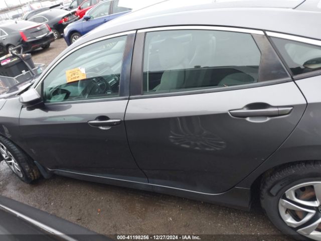 19XFC2F56HE028453 Honda Civic Lx