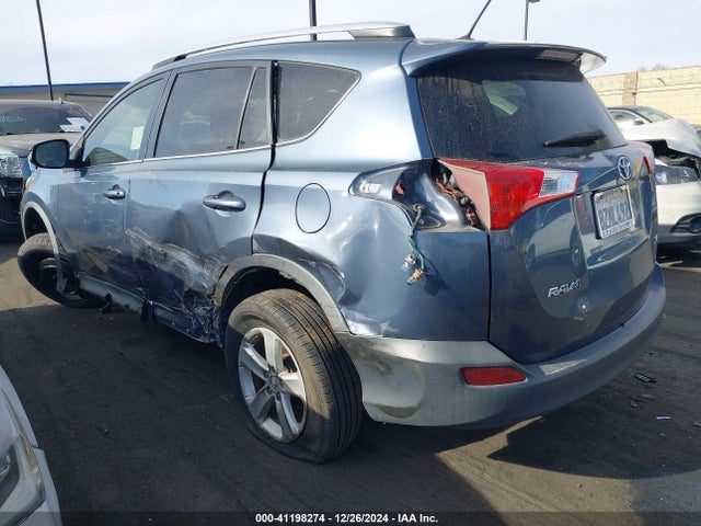 Toyota Rav4 Xle 2014 JTMWFREV3ED028909 Image 3