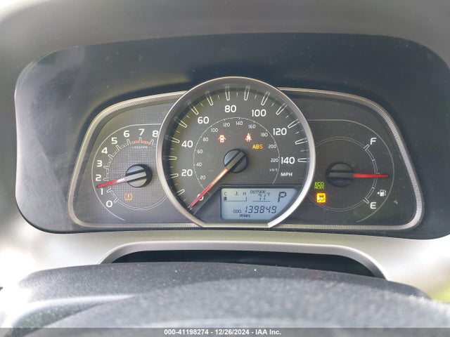 Toyota Rav4 Xle 2014 JTMWFREV3ED028909 Image 7