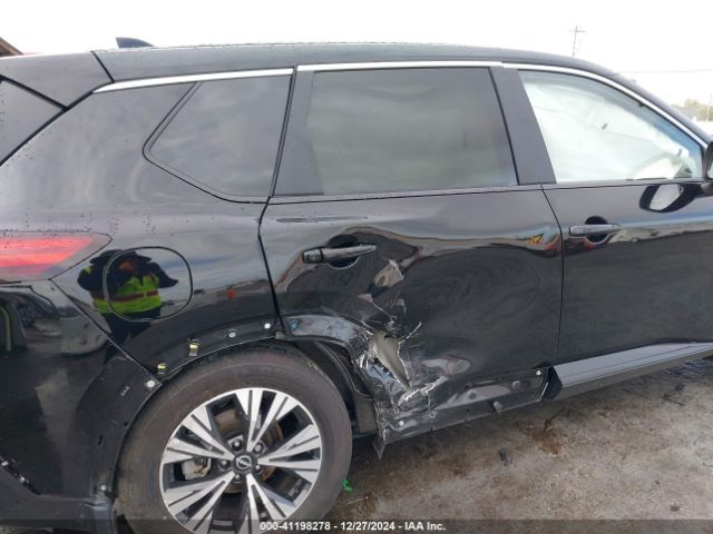 JN8BT3BA3PW436277 Nissan Rogue Sv Fwd