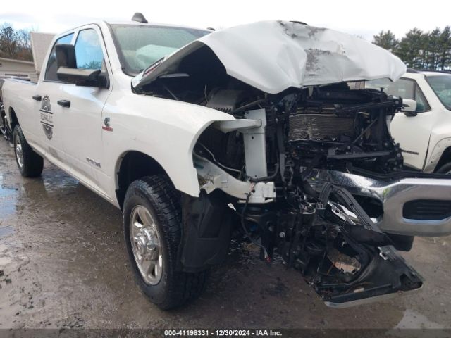 3C6UR5HL5NG377811 RAM 2500 Tradesman  4x4 8' Box