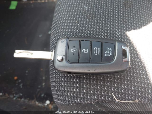 3KPC24A68ME137489 Hyundai ACCENT SE