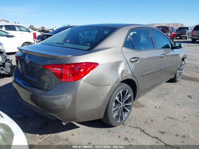 Toyota COROLLA SE 2017 2T1BURHE5HC922542 Image 4