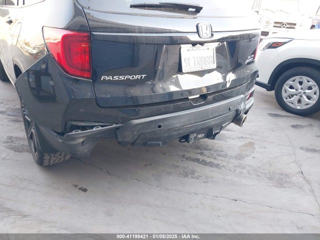 Honda Passport Awd Elite 2022 5FNYF8H04NB004128 Image 18