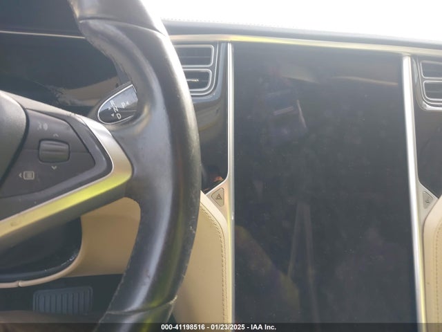 2013 TESLA MODEL S 5YJSA1CN6DFP25709 Photo 6