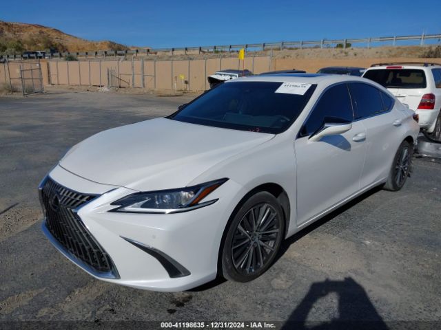 58ADA1C19PU036009 Lexus ES 300H