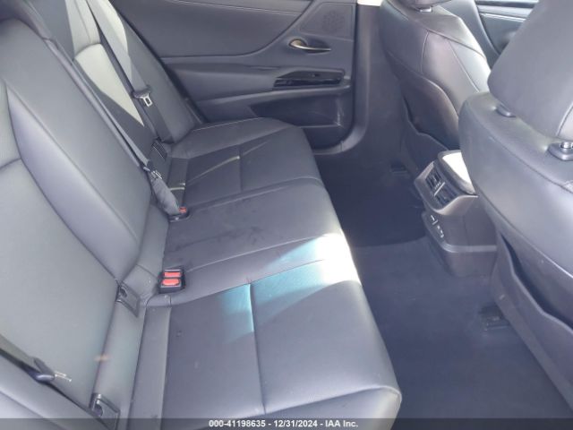 58ADA1C19PU036009 Lexus ES 300H