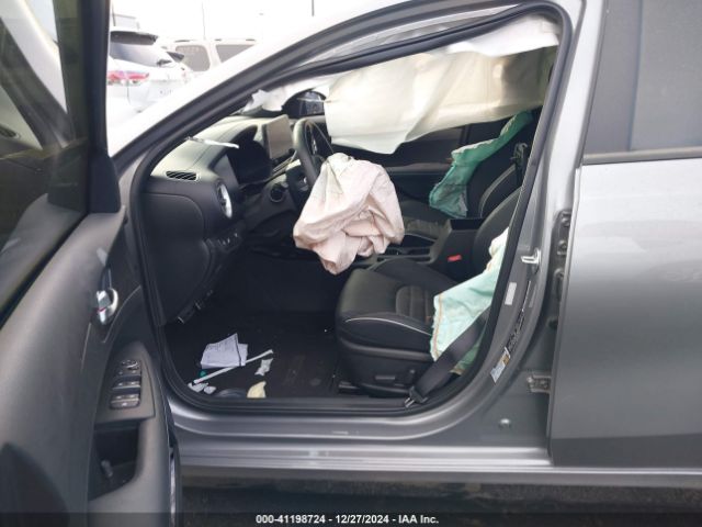 3KPF54AD0PE666927 KIA Forte Gt-line