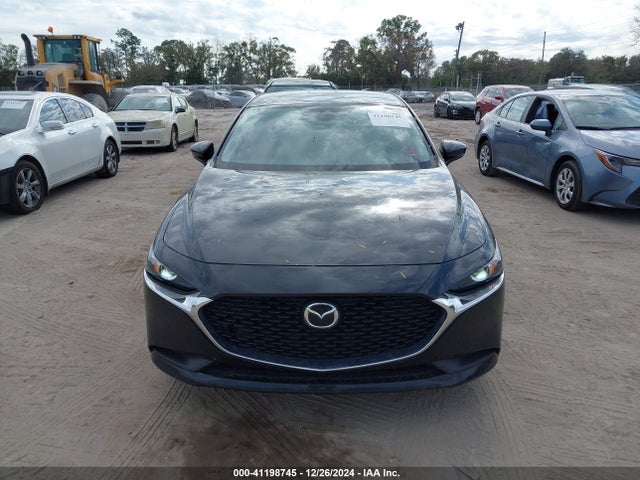 2021 Mazda Mazda3 მანქანა იყიდება აუქციონზე, vin: JM1BPABL9M1321150, აუქციონის ნომერი: 41198745