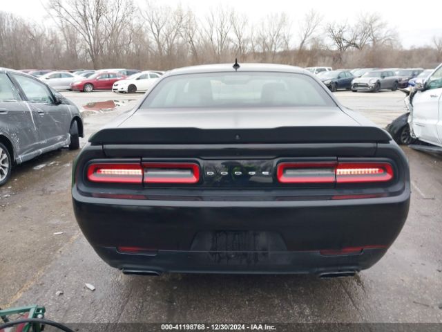 2C3CDZBT9FH864714 Dodge Challenger R/t Plus Shaker