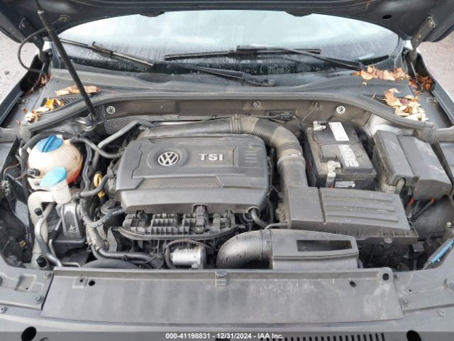 1VWAS7A31FC035764 Volkswagen Passat 1.8t S