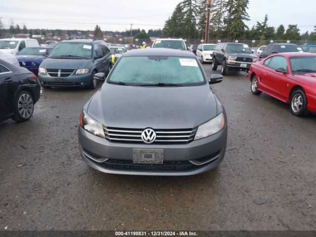 1VWAS7A31FC035764 Volkswagen Passat 1.8t S