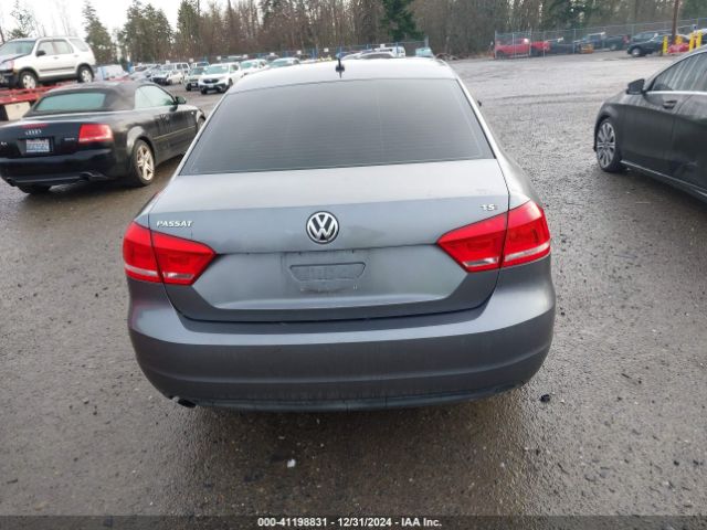 1VWAS7A31FC035764 Volkswagen Passat 1.8t S