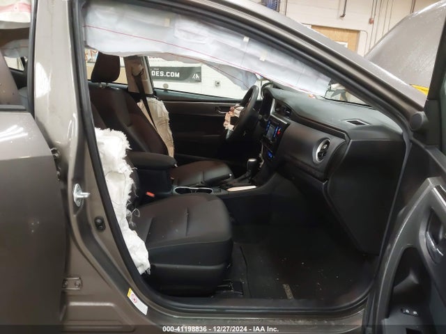 2T1BURHE1JC041200 Toyota COROLLA LE