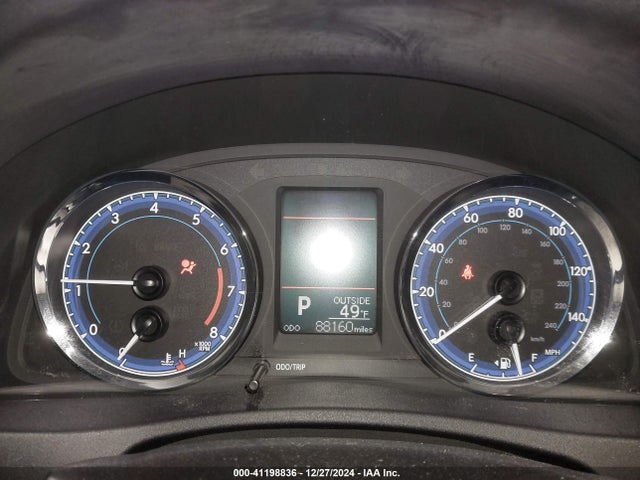 2T1BURHE1JC041200 Toyota COROLLA LE